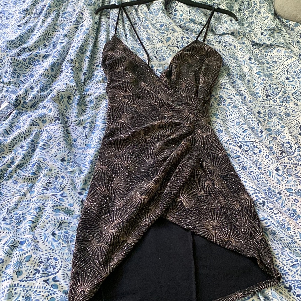 Bodycon Black and Silver Sparkly Party Dress